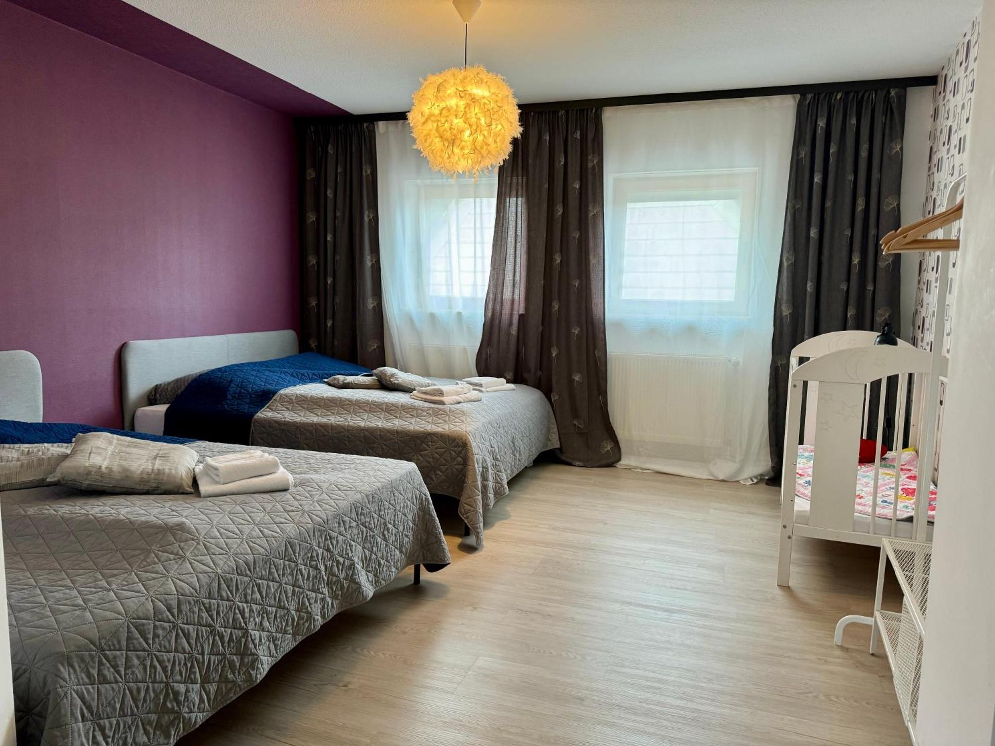 Bookeinfach Bad Ems - Private - Sauna Jacuzzi Whirlpool Swimmingpool Alahna Sup Beachvolleyball Billiards Ping Pong Cinema Theater Music Disco Ball Bbq Und Parkplaetze Ngoại thất bức ảnh