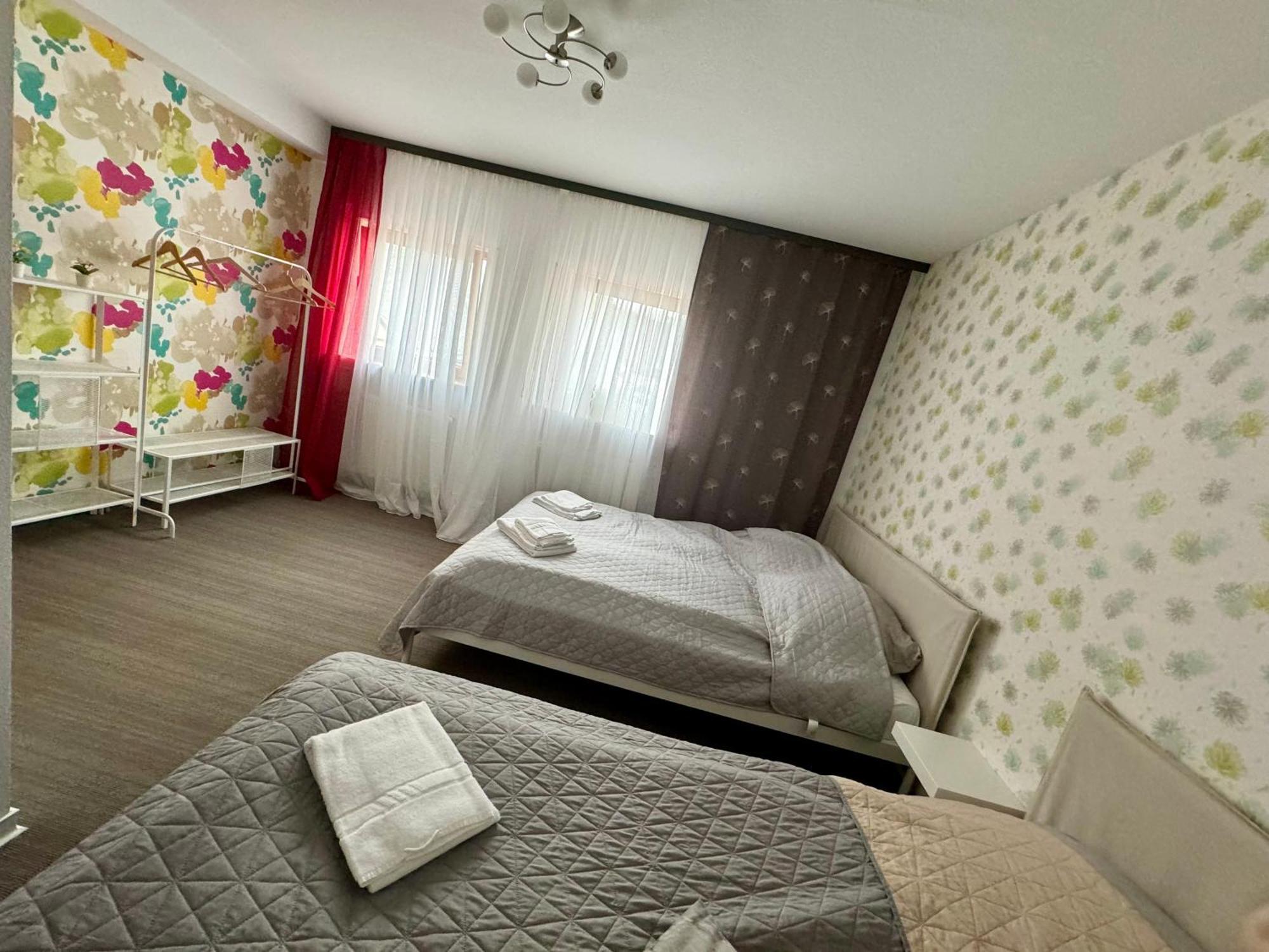 Bookeinfach Bad Ems - Private - Sauna Jacuzzi Whirlpool Swimmingpool Alahna Sup Beachvolleyball Billiards Ping Pong Cinema Theater Music Disco Ball Bbq Und Parkplaetze Ngoại thất bức ảnh