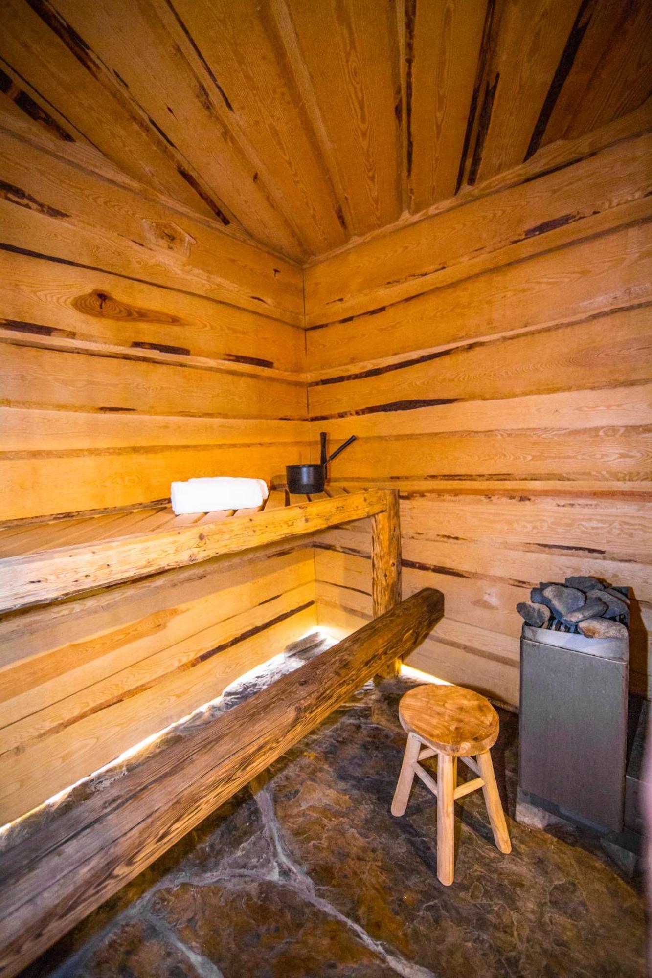 Bookeinfach Bad Ems - Private - Sauna Jacuzzi Whirlpool Swimmingpool Alahna Sup Beachvolleyball Billiards Ping Pong Cinema Theater Music Disco Ball Bbq Und Parkplaetze Ngoại thất bức ảnh