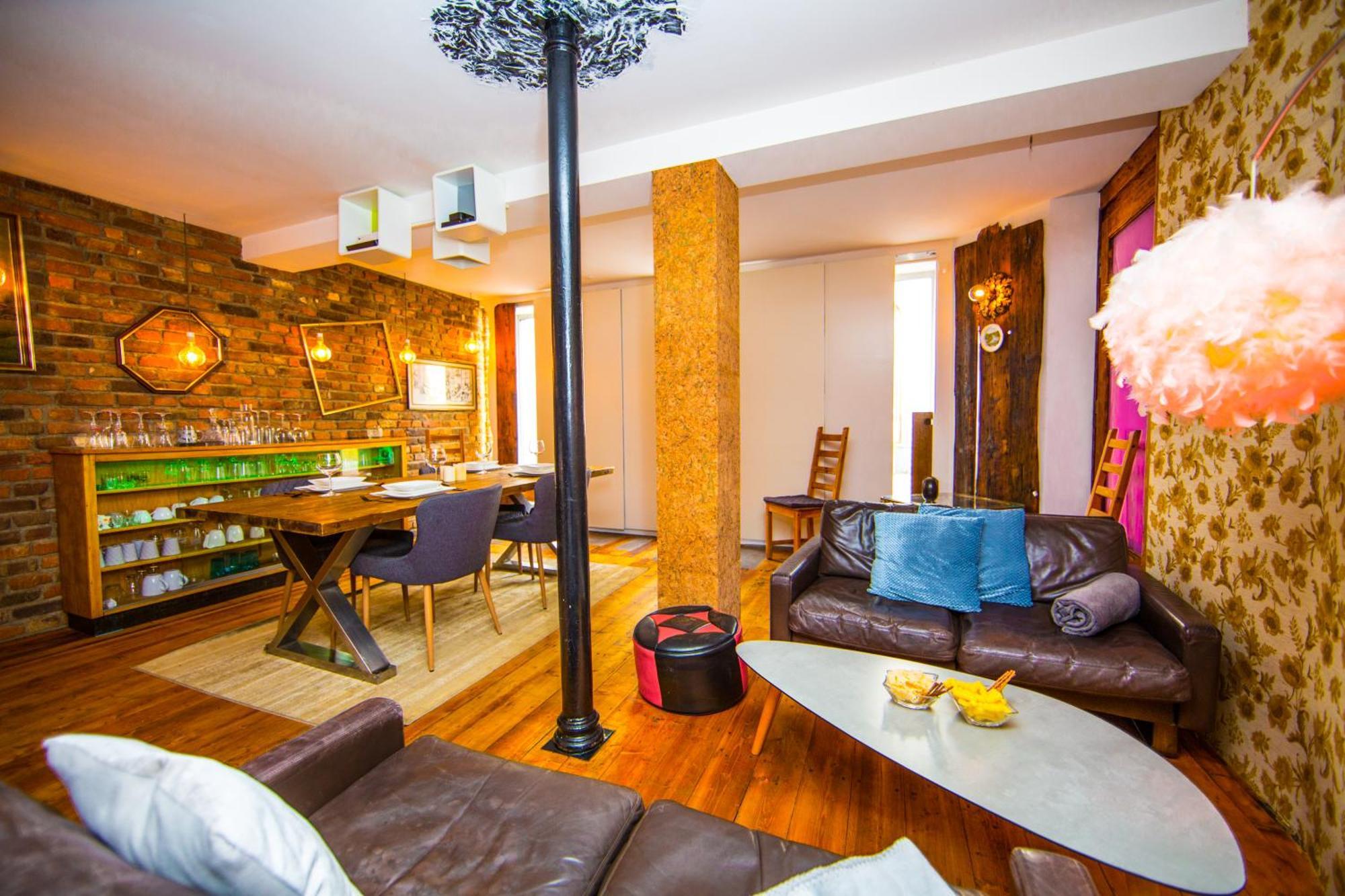 Bookeinfach Bad Ems - Private - Sauna Jacuzzi Whirlpool Swimmingpool Alahna Sup Beachvolleyball Billiards Ping Pong Cinema Theater Music Disco Ball Bbq Und Parkplaetze Ngoại thất bức ảnh