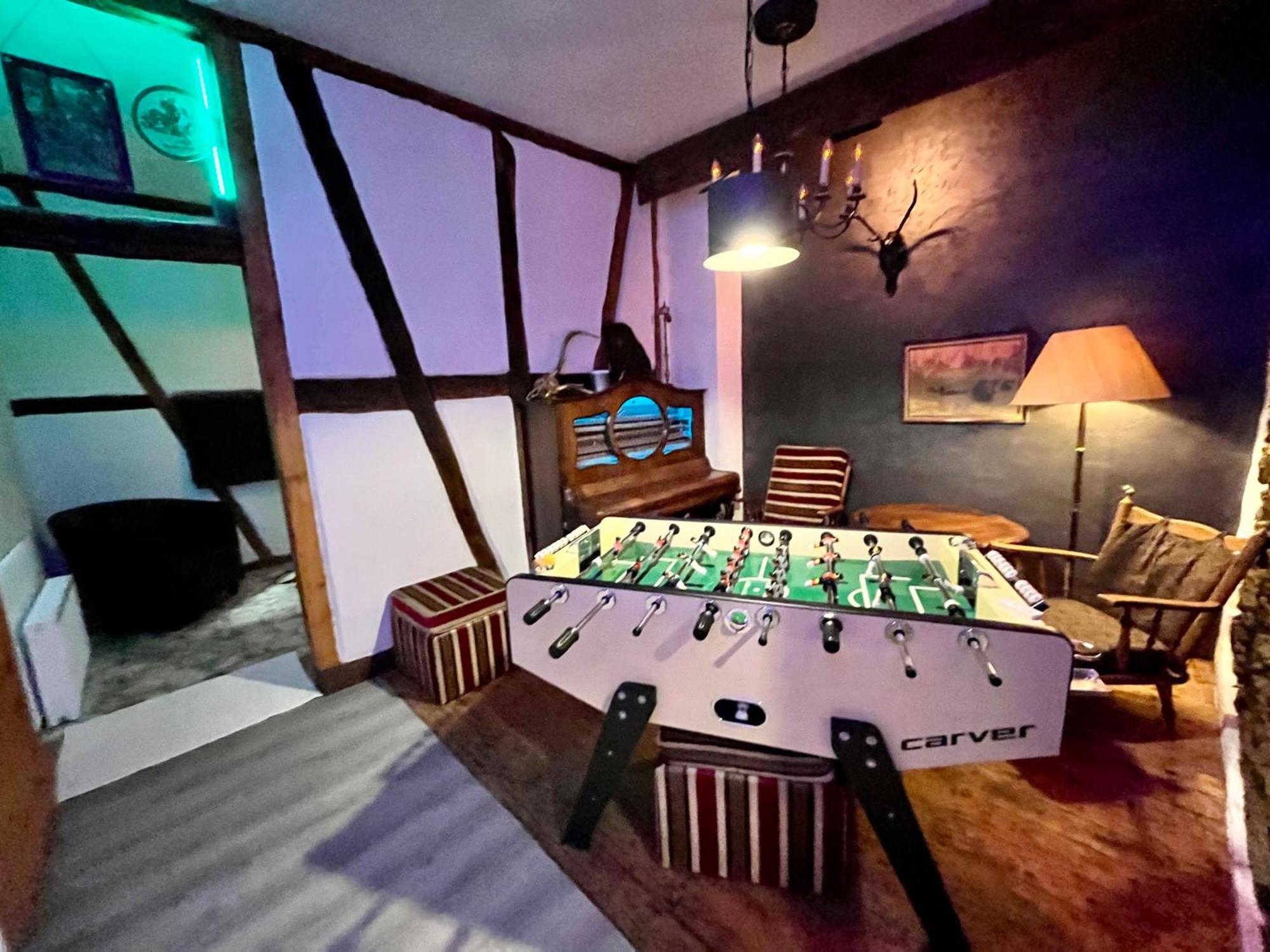 Bookeinfach Bad Ems - Private - Sauna Jacuzzi Whirlpool Swimmingpool Alahna Sup Beachvolleyball Billiards Ping Pong Cinema Theater Music Disco Ball Bbq Und Parkplaetze Ngoại thất bức ảnh