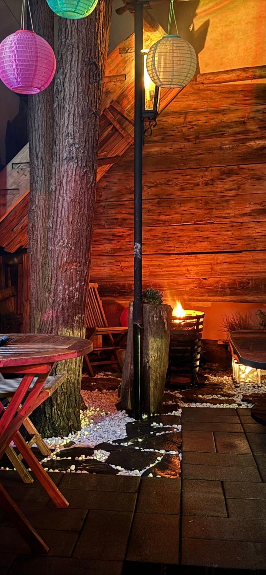 Bookeinfach Bad Ems - Private - Sauna Jacuzzi Whirlpool Swimmingpool Alahna Sup Beachvolleyball Billiards Ping Pong Cinema Theater Music Disco Ball Bbq Und Parkplaetze Ngoại thất bức ảnh