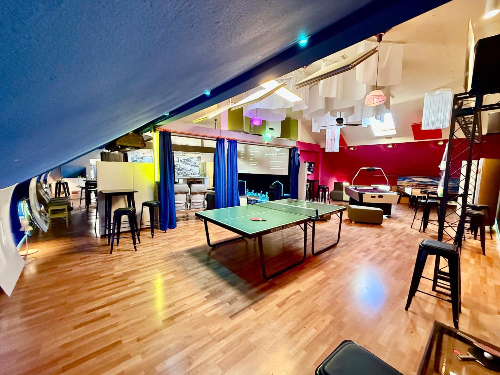 Bookeinfach Bad Ems - Private - Sauna Jacuzzi Whirlpool Swimmingpool Alahna Sup Beachvolleyball Billiards Ping Pong Cinema Theater Music Disco Ball Bbq Und Parkplaetze Ngoại thất bức ảnh