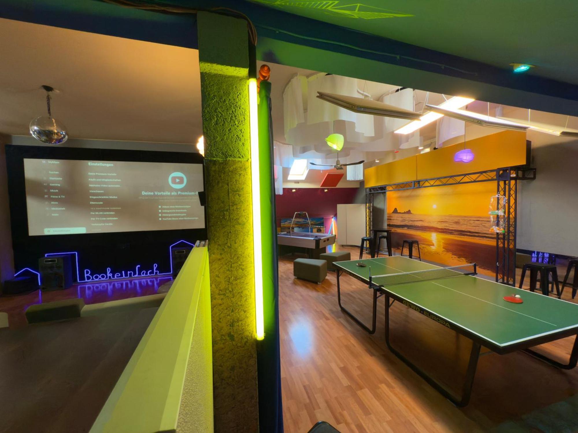 Bookeinfach Bad Ems - Private - Sauna Jacuzzi Whirlpool Swimmingpool Alahna Sup Beachvolleyball Billiards Ping Pong Cinema Theater Music Disco Ball Bbq Und Parkplaetze Ngoại thất bức ảnh